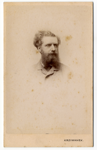221174 Portret van mr. R. Melvil baron van Lynden, geboren 1843, lid van de Arrondissementsrechtbank te Utrecht ...